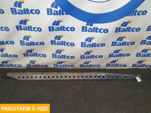 Кронштейн седла правый